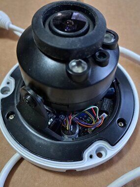 LOREX 2MP MVF VANDAL DOME IP CAMARA LND3374-C